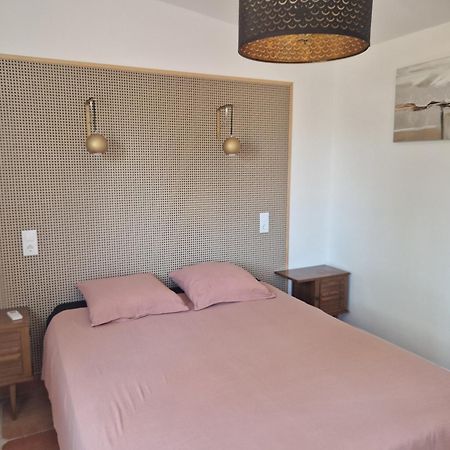 La Villa Romantica Residence De Vacances Les Tres Cales Espagne Luaran gambar